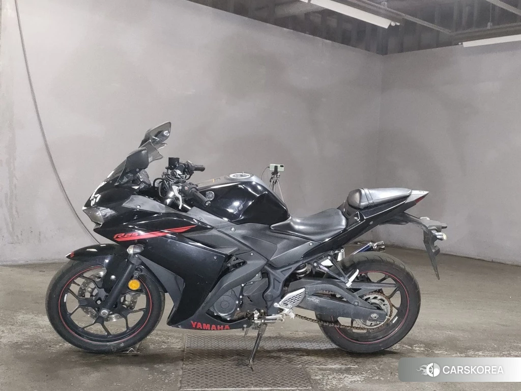 Проданный Yamaha YZF-R25 2014 из Японии, фото 2