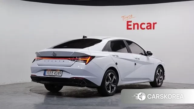 Hyundai Avante Hybrid (CN7) id 3578003 из Кореи 12