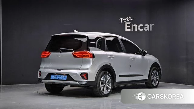 Kia Niro Plus id 4905786 из Кореи 12