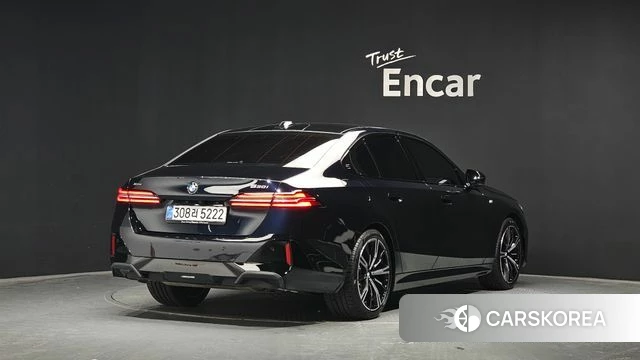 BMW 5 Series (G60) id 3841210 из Кореи 12