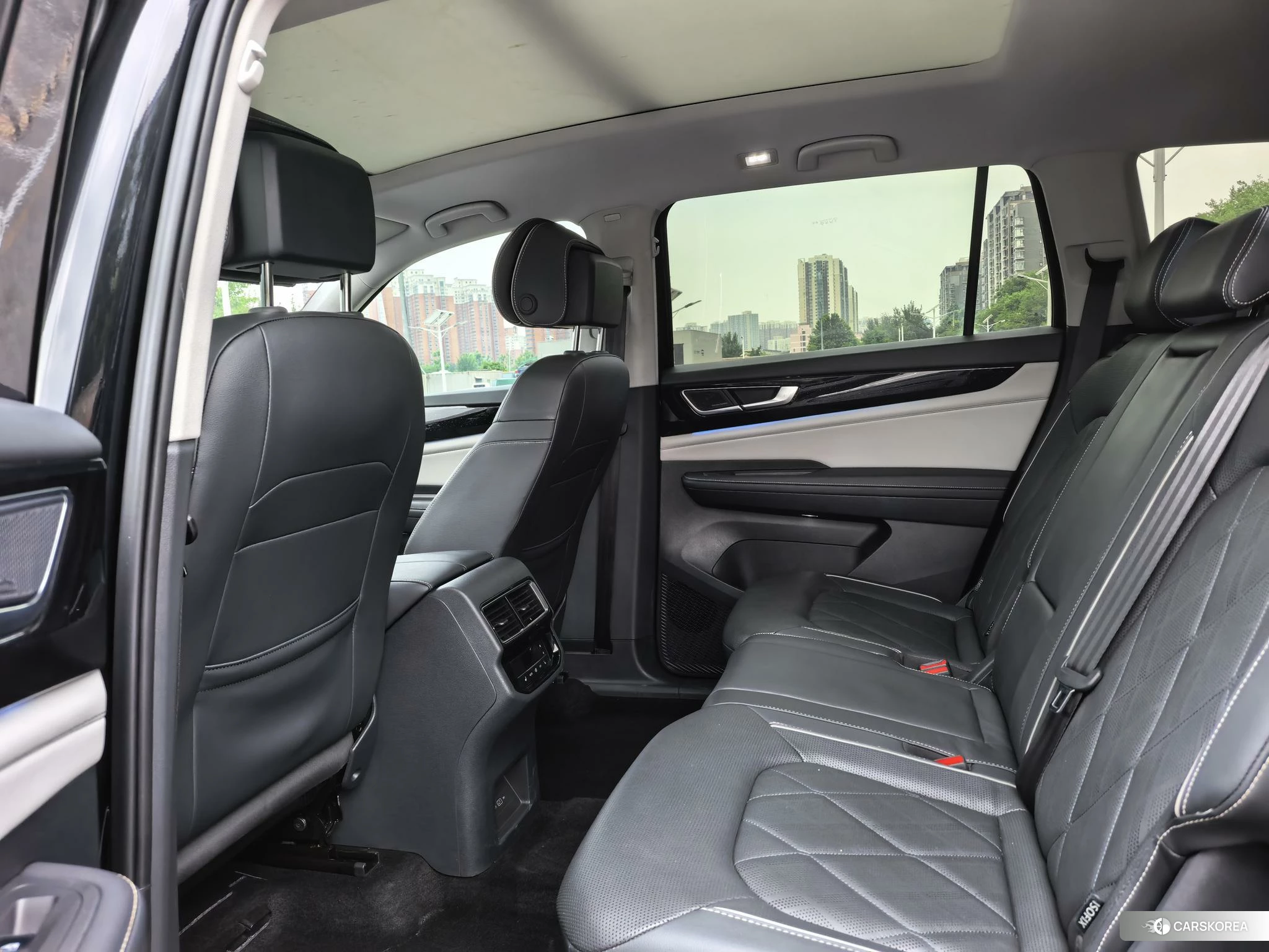 Volkswagen Tourang id 4407549 из Китая 12