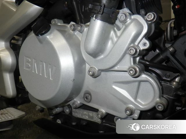 Engine photo