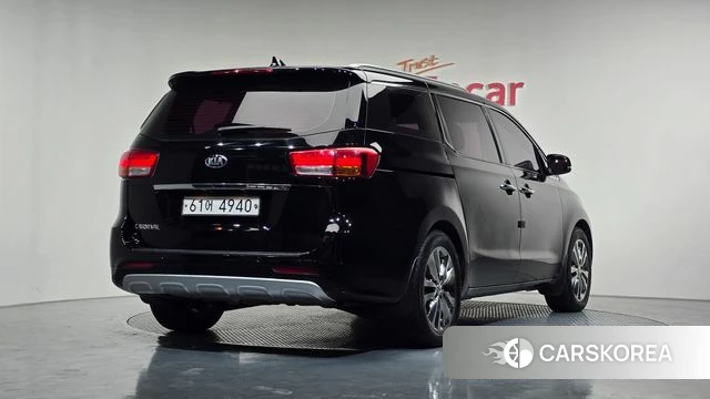 Kia All New Carnival id 3886596 из Кореи 12