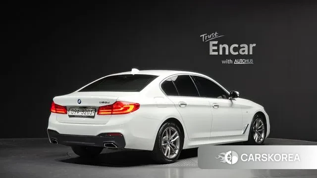 BMW 5 Series (G30) id 3434831 из Кореи 12