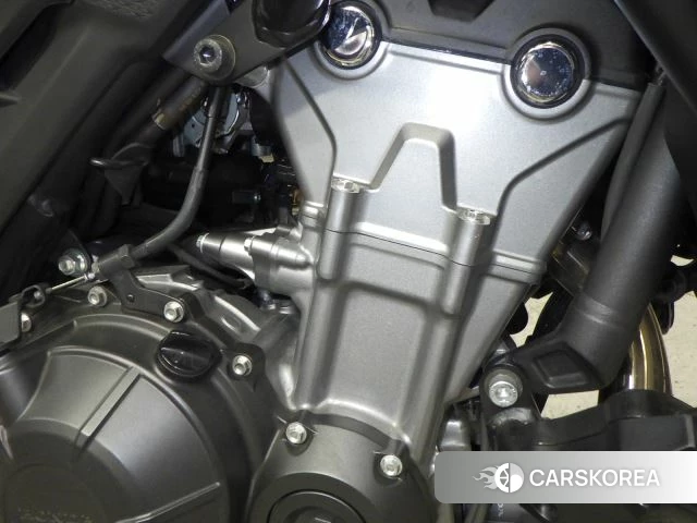 Engine photo