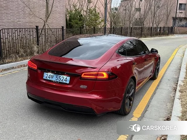 Tesla Model S id 3425813 из Кореи 9