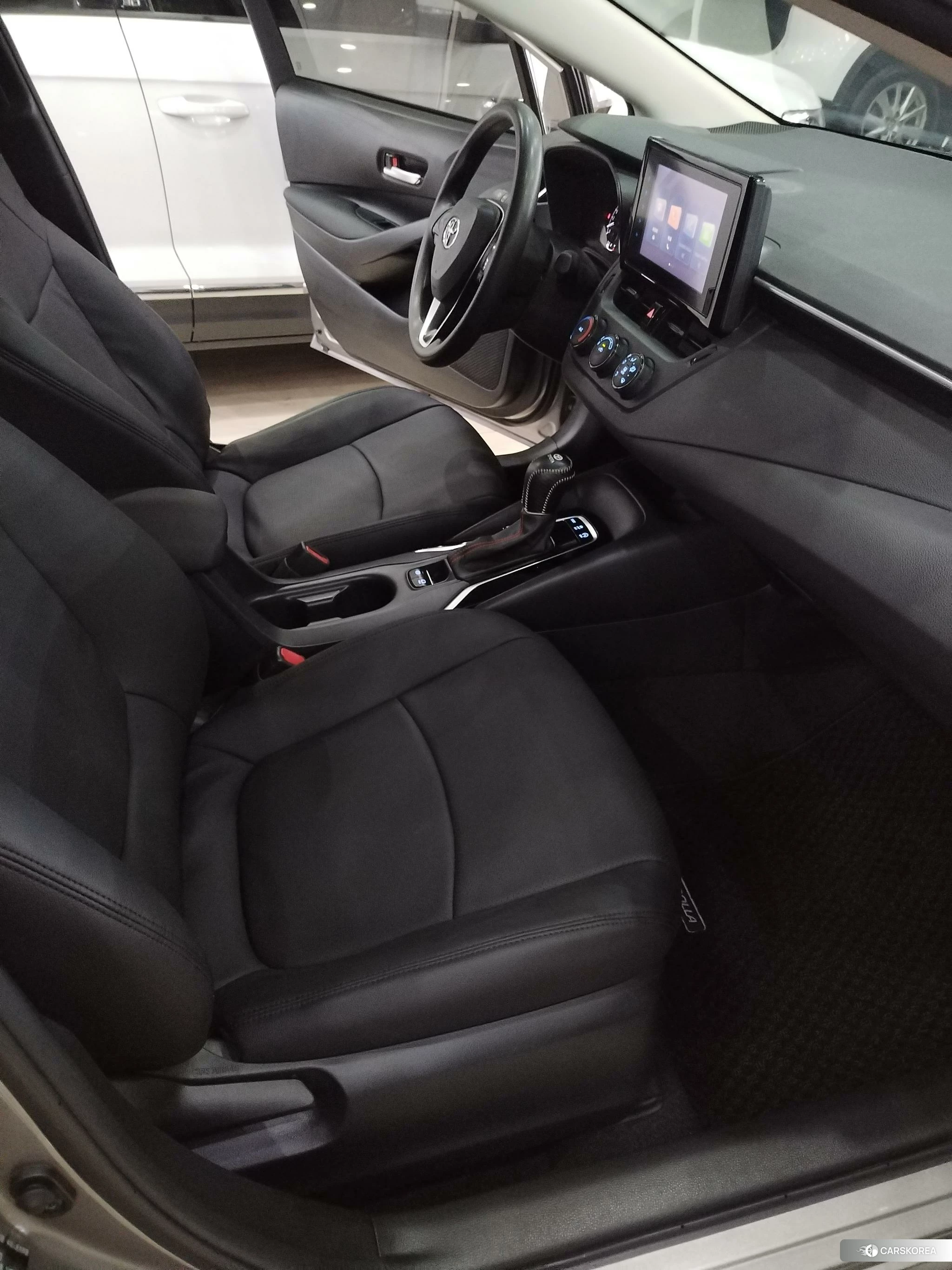 Toyota Corolla id 4455602 из Китая 11