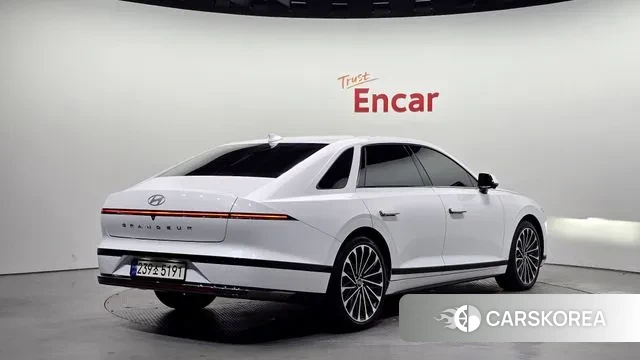 Hyundai Grandeur Hybrid (GN7) id 3353969 из Кореи 12