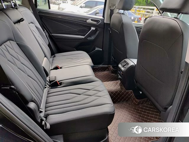 Volkswagen Tiguan L 2023 Черный из Китая, фото 2