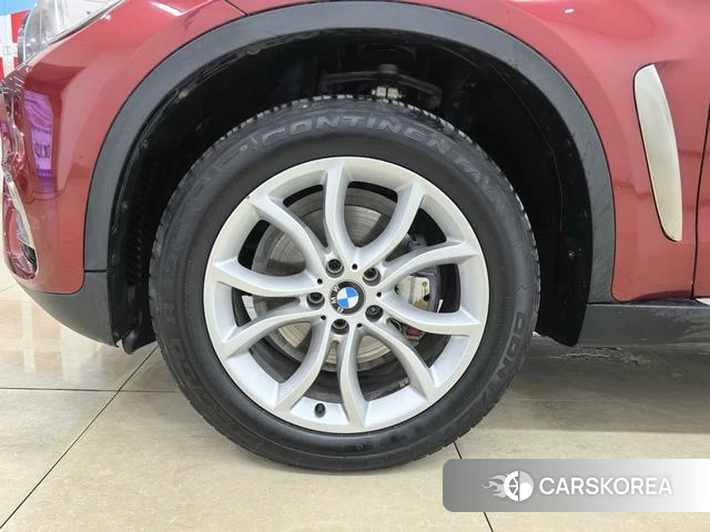 BMW X6 id 4219911 из Китая 10