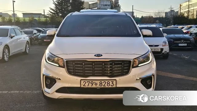 Kia The New Carnival id 3748561 из Кореи 12
