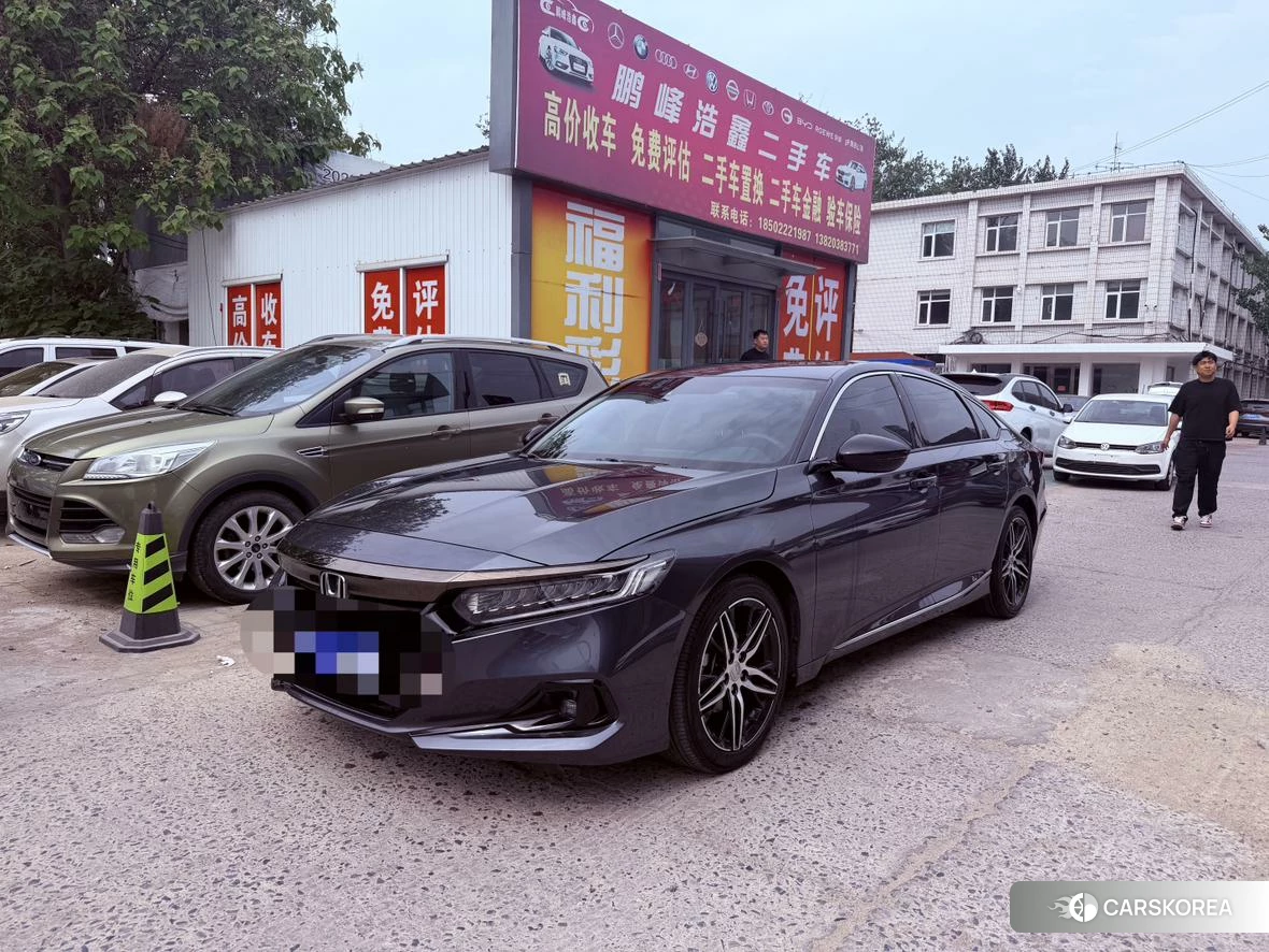 Honda Accord 2021 Серебристо-серый из Китая, фото 5