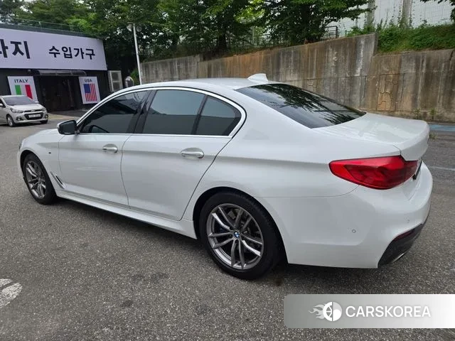 BMW 5 Series (G30) id 3045663 из Кореи 10