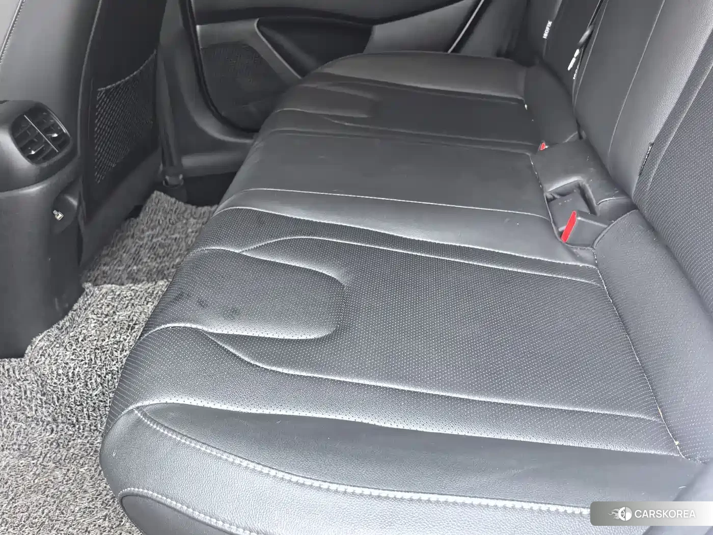 Hyundai Elantra 2023 Белый из Китая, фото 2