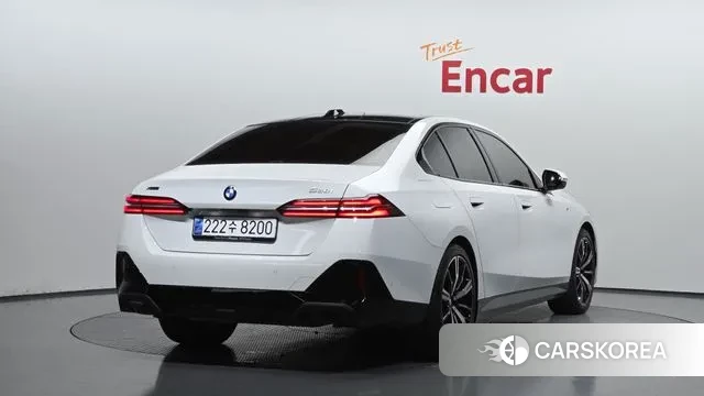 BMW 5 Series (G60) id 3426135 из Кореи 12