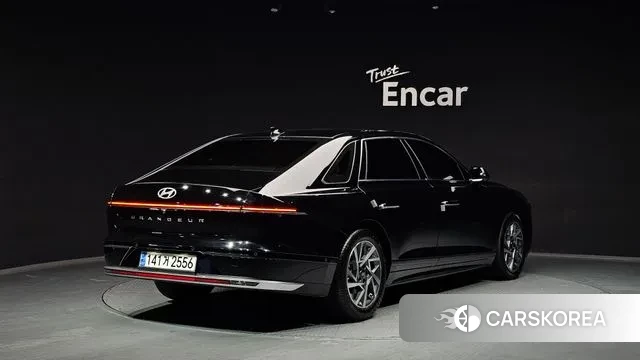 Hyundai Grandeur (GN7) id 3576305 из Кореи 12