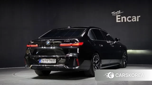 BMW 7 Series (G70) id 3533303 из Кореи 12