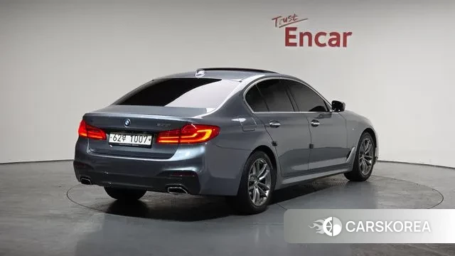 BMW 5 Series (G30) id 3505522 из Кореи 12