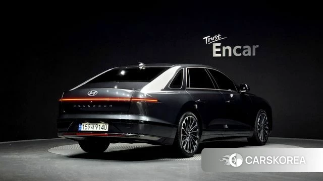 Hyundai Grandeur (GN7) id 4230821 из Кореи 12