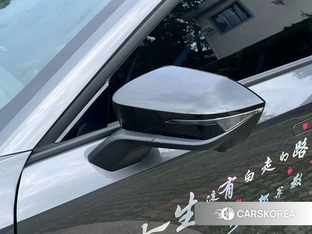 Chang'an UNI-V id 4380376 из Китая 11