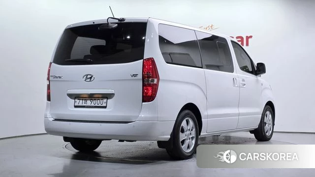 Hyundai The New Grand Starex id 4864946 из Кореи 12