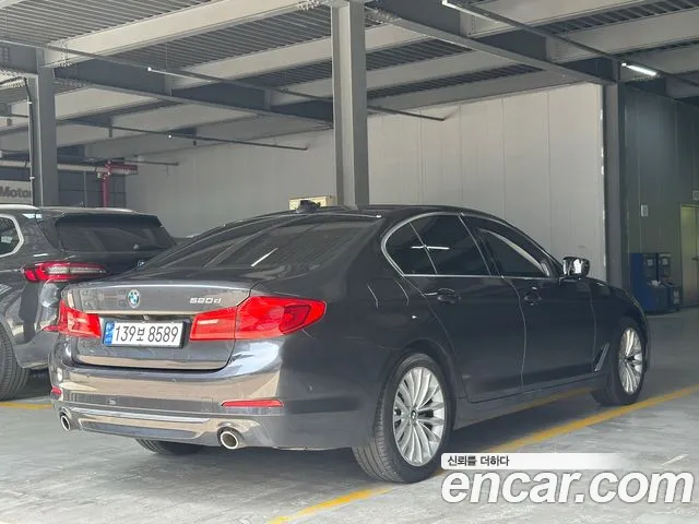 BMW 5 Series (G30) id 2719316 из Кореи 12