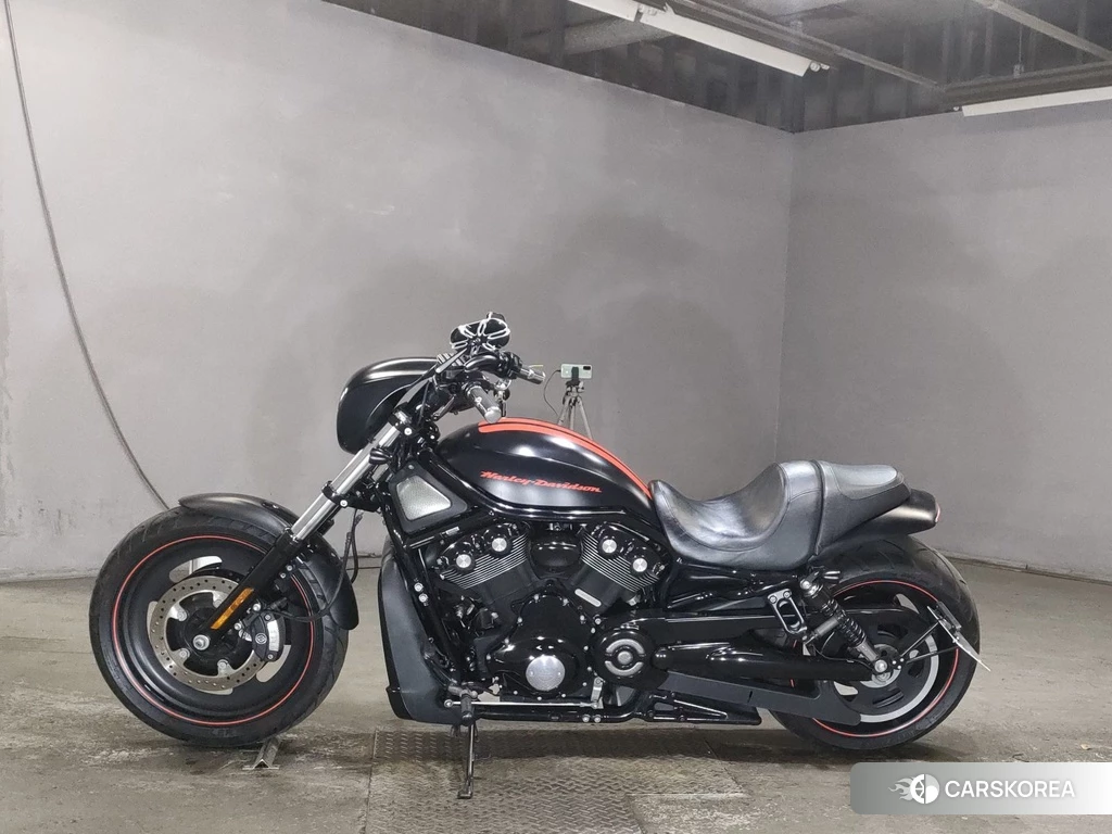 Проданный Harley-Davidson Night Rod Special VRSCDX1250 2011 из Японии, фото 2