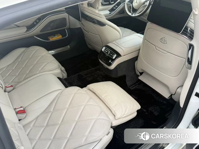Mercedes-Benz Maybach S-class 2022 Белый из Китая, фото 2