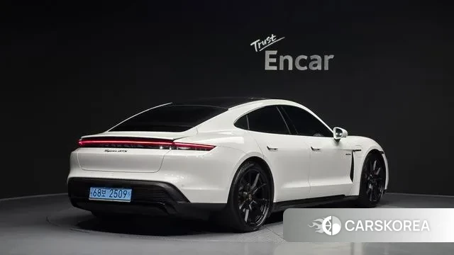 Porsche Taycan id 3690086 из Кореи 12