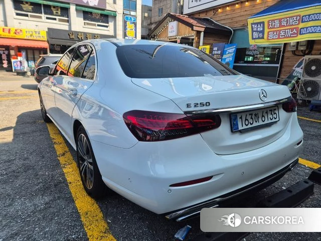 Mercedes-Benz E-Class W213 2021 Белый из Кореи, фото 4