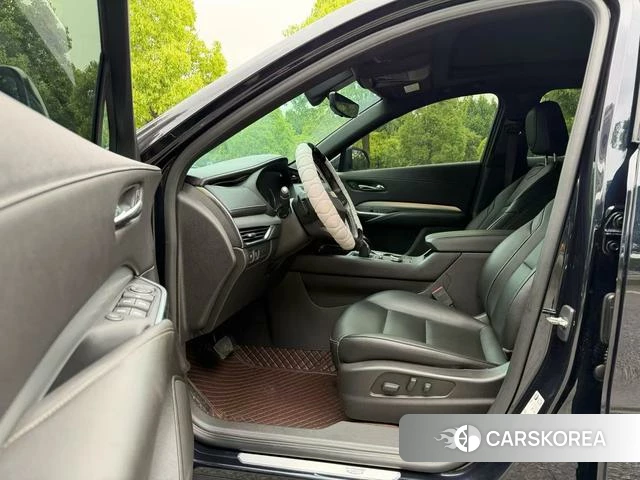Cadillac XT4 2020 Черный из Китая, фото 2