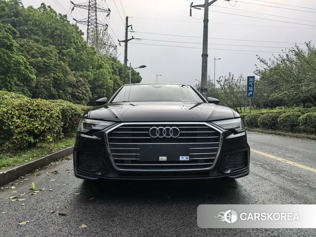 Audi A6L 2020 Черный из Китая, фото 2