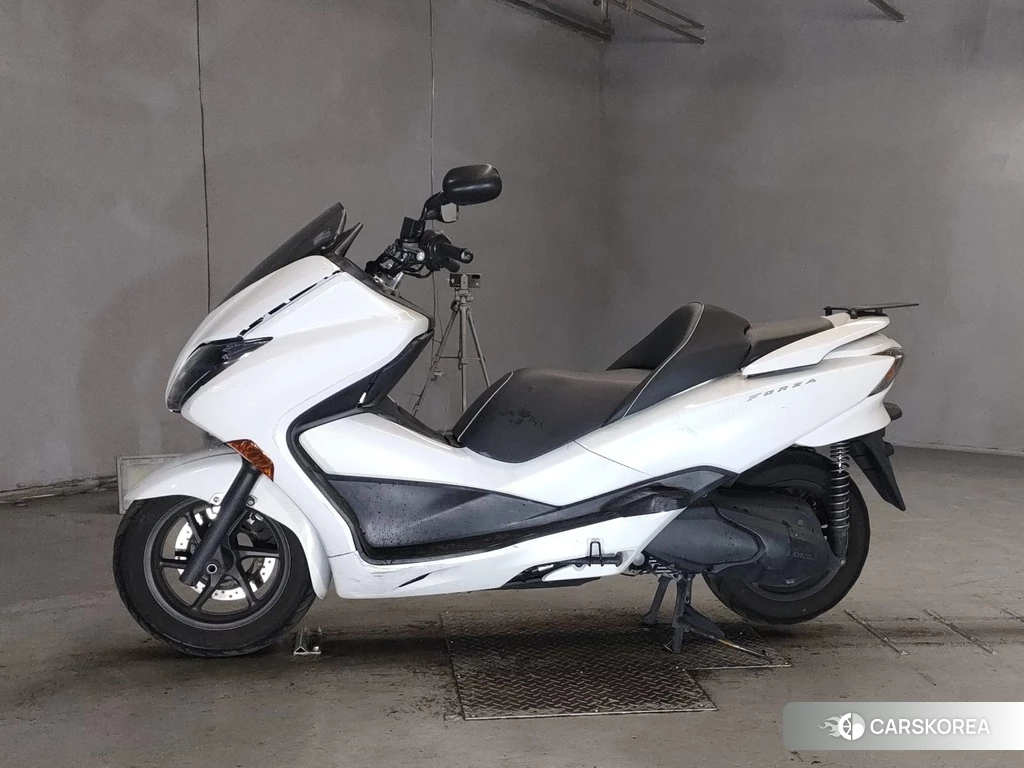 Проданный Honda FORZA Z 2012 из Японии, фото 2