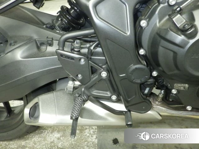 Проданный Honda CB650R id 3999427 из Японии, фото 12