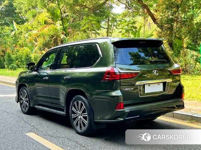 Lexus LX id 4274414 из Китая 12