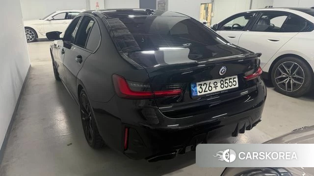 BMW 3 Series (G20) 2023 Черный из Кореи, фото 2