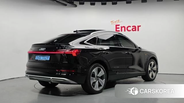 Audi e-Tron id 4381677 из Кореи 12