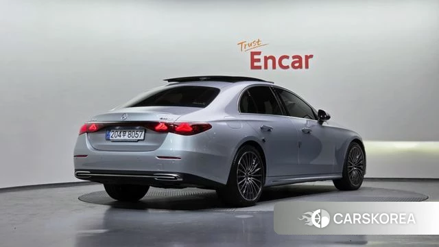 Mercedes-Benz E-Class W214 id 3826046 из Кореи 12