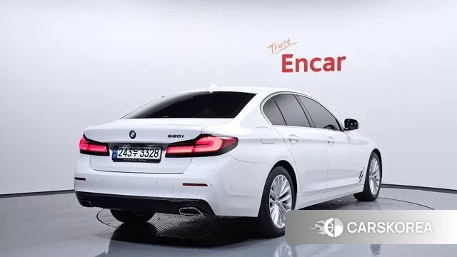 BMW 5 Series (G30) id 3421052 из Кореи 12