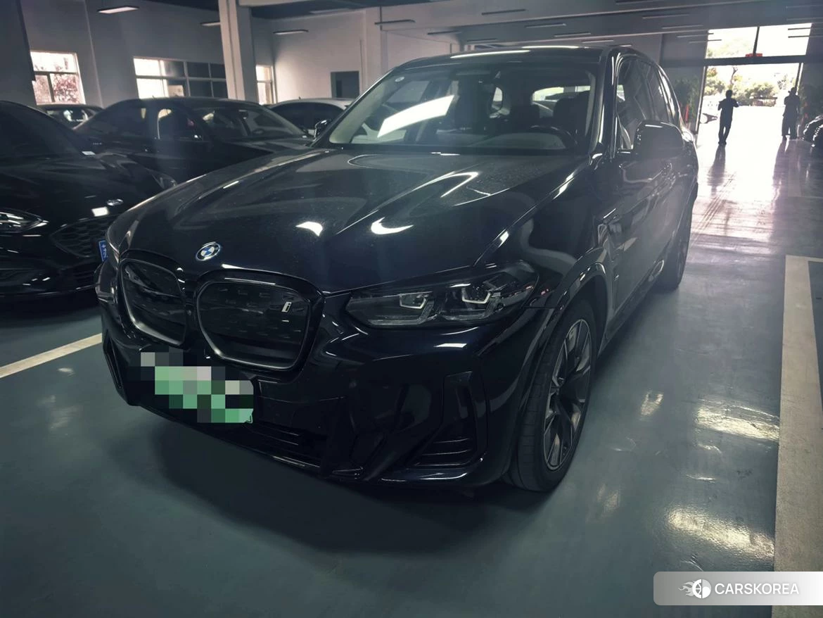 BMW iX3 2021 Черный из Китая, фото 2