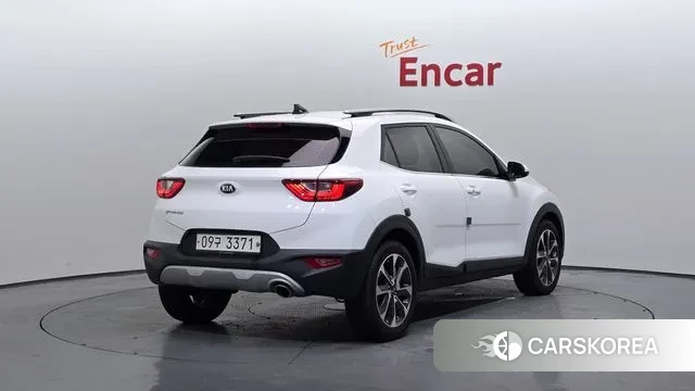 Kia Stonic id 3039334 из Кореи 12