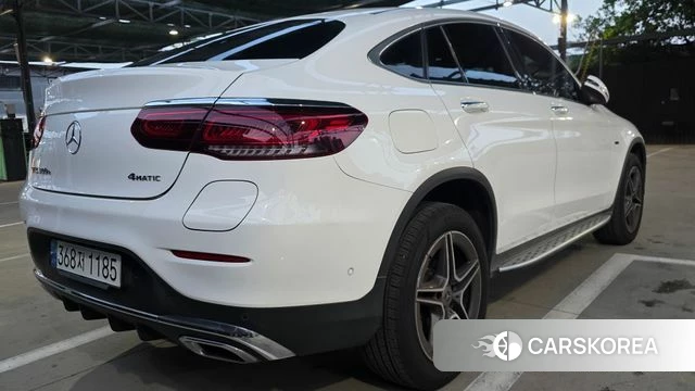 Mercedes-Benz GLC-Class X253 2021 Белый из Кореи, фото 2
