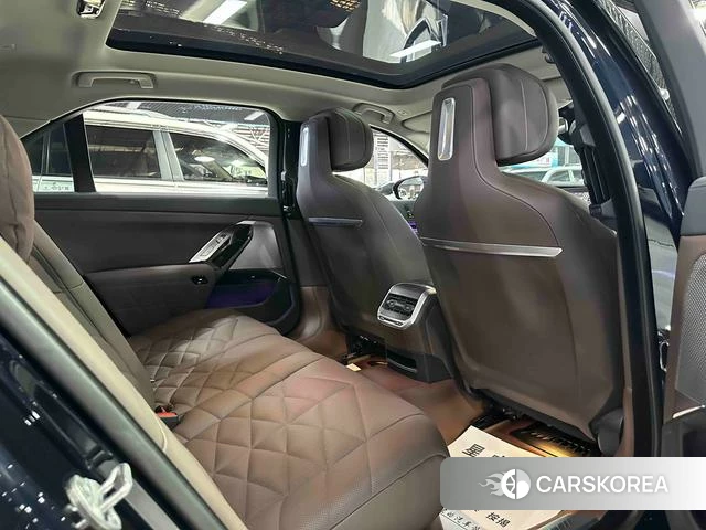 BMW 7 series id 4219246 из Китая 12
