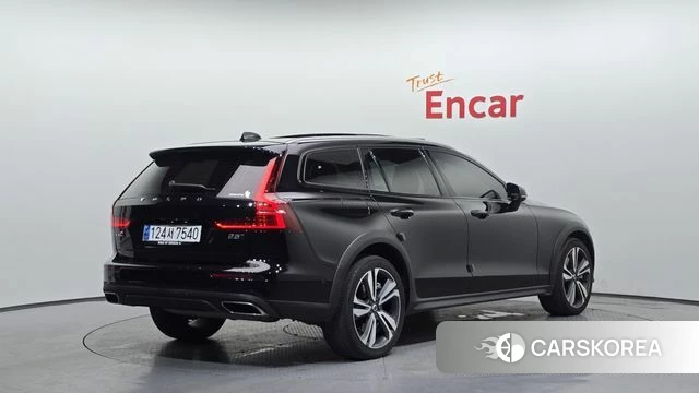 Volvo V60 Cross-Country 2nd Generation id 4383814 из Кореи 12