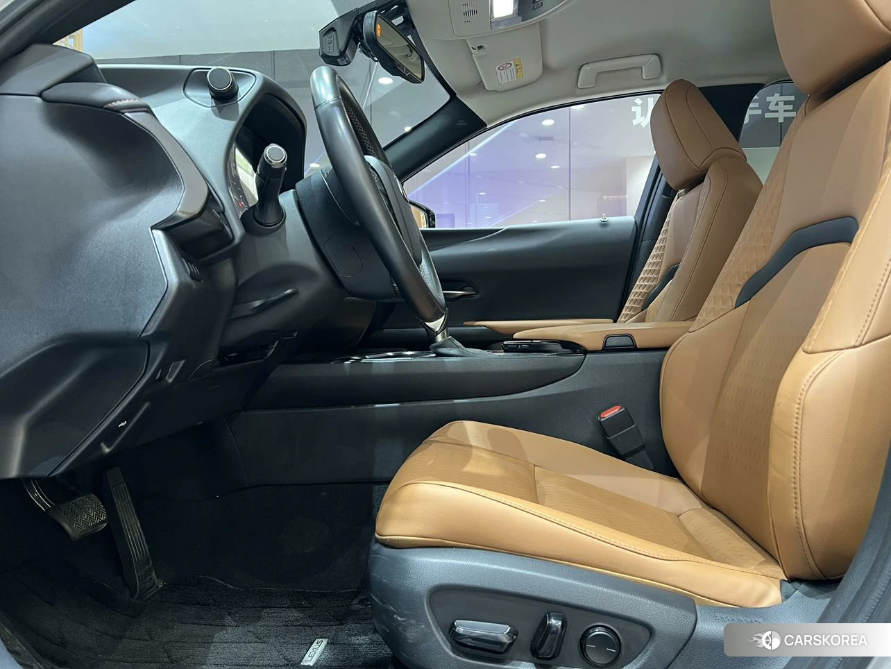 Lexus UX id 4413528 из Китая 9