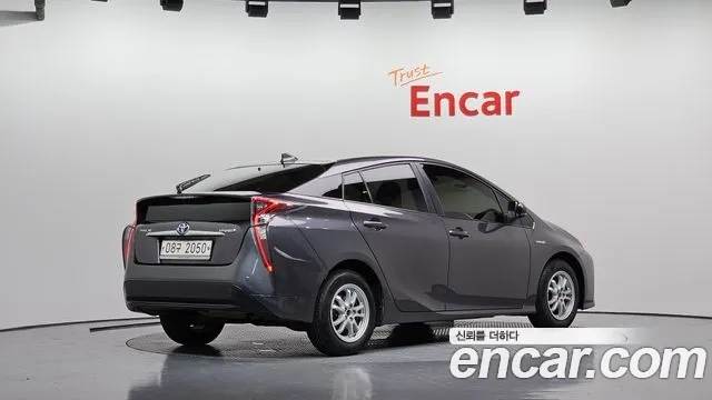 Toyota Prius 4th Generation id 2933028 из Кореи 12