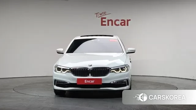 BMW 5 Series (G30) id 3656793 из Кореи 12