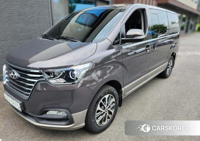 Hyundai The New Grand Starex 2019 Коричневый из Кореи, фото 2