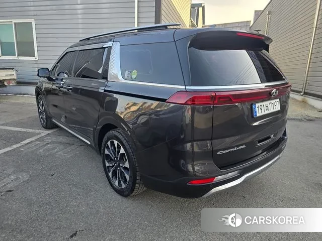 Kia Carnival 4th generation id 3686630 из Кореи 12