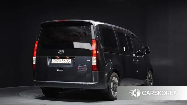 Hyundai Staria id 3576560 из Кореи 12